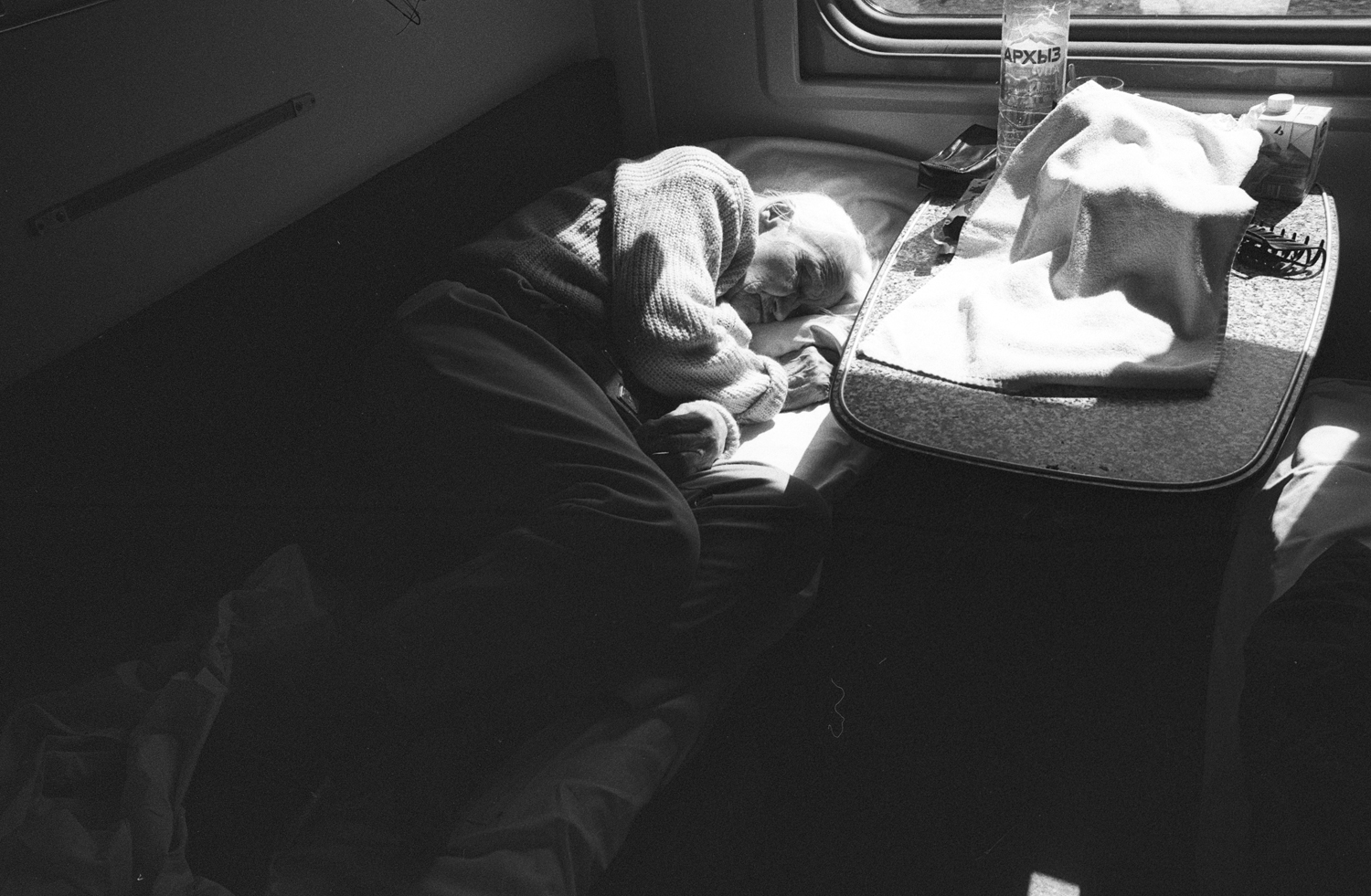 Anya Bocharova (sush). Portfolio. Refugees from Ukraine to Europe, war 24.02.22-. Untitled