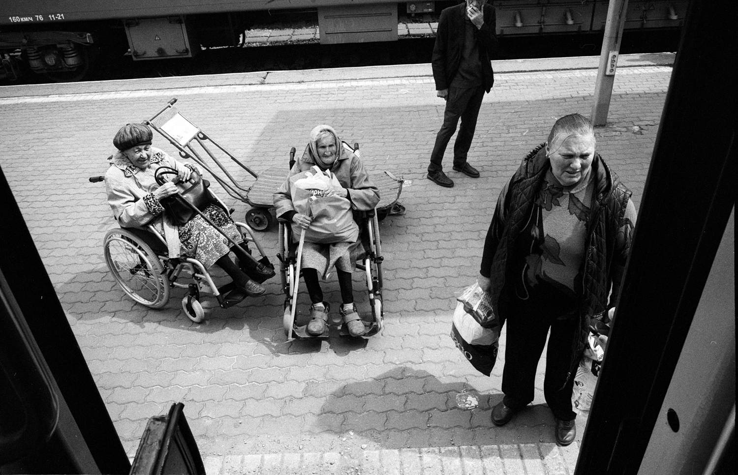 Anya Bocharova (sush). Portfolio. Refugees from Ukraine to Europe, war 24.02.22-. Untitled