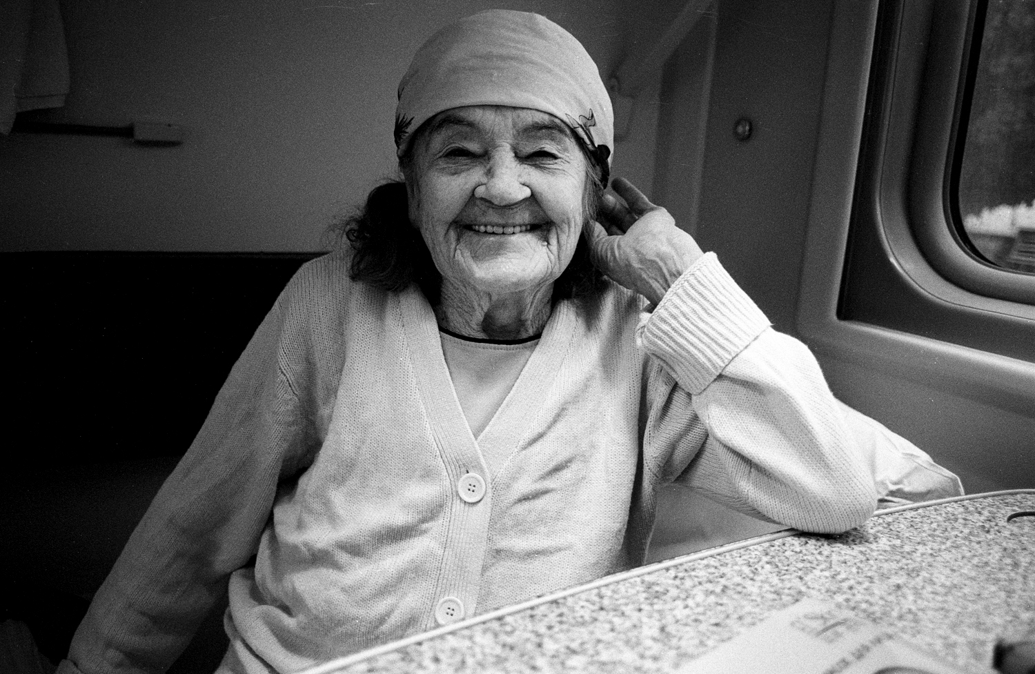 Anya Bocharova (sush). Portfolio. Refugees from Ukraine to Europe, war 24.02.22-. Untitled