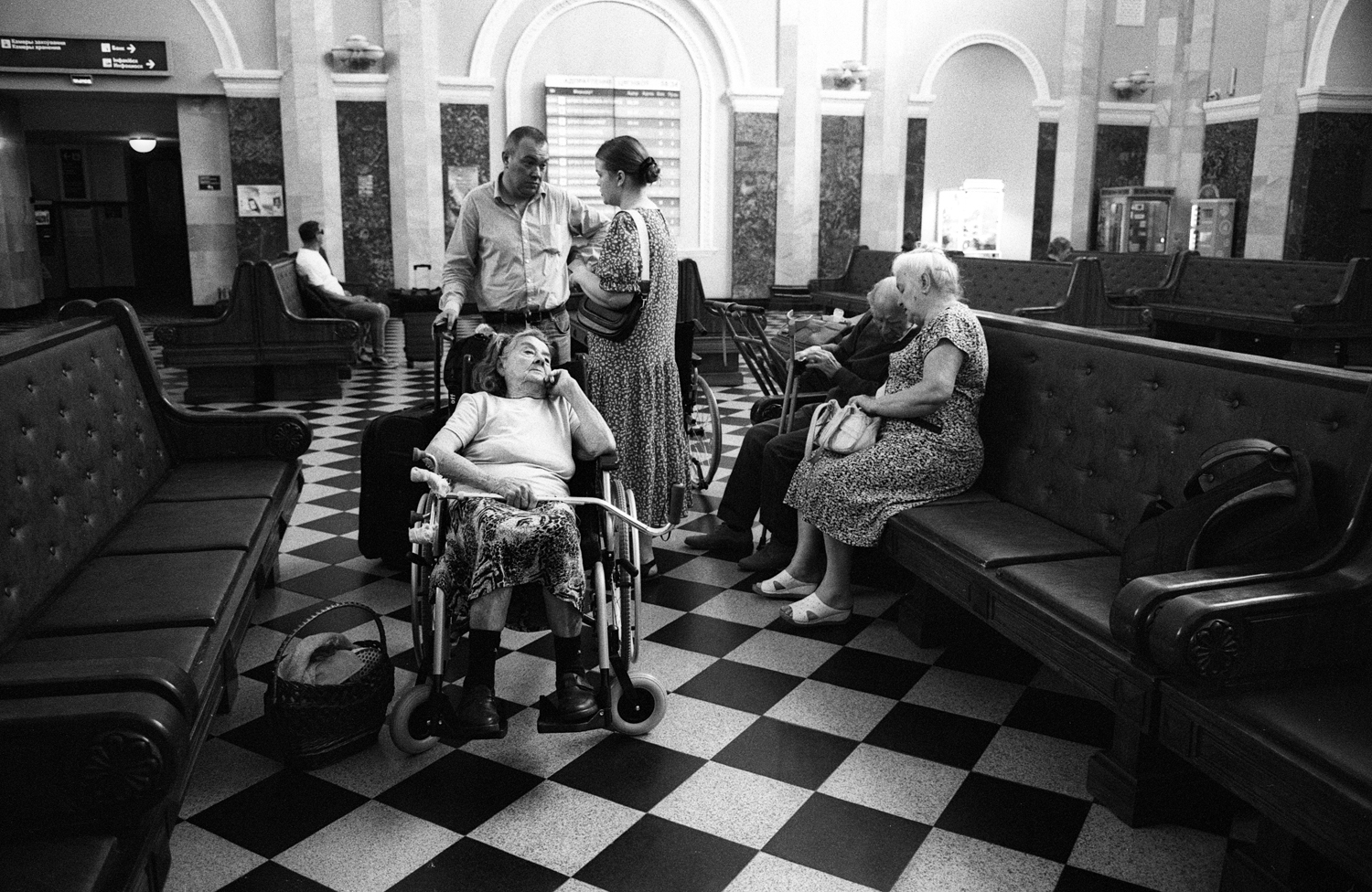 Anya Bocharova (sush). Portfolio. Refugees from Ukraine to Europe, war 24.02.22-. Untitled
